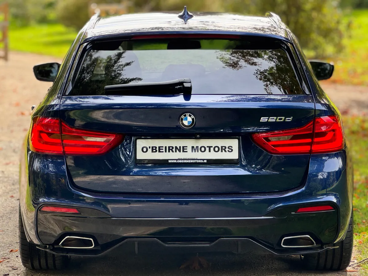 G31 520D MSPORT TOURING * LOW KMS * - Image 4