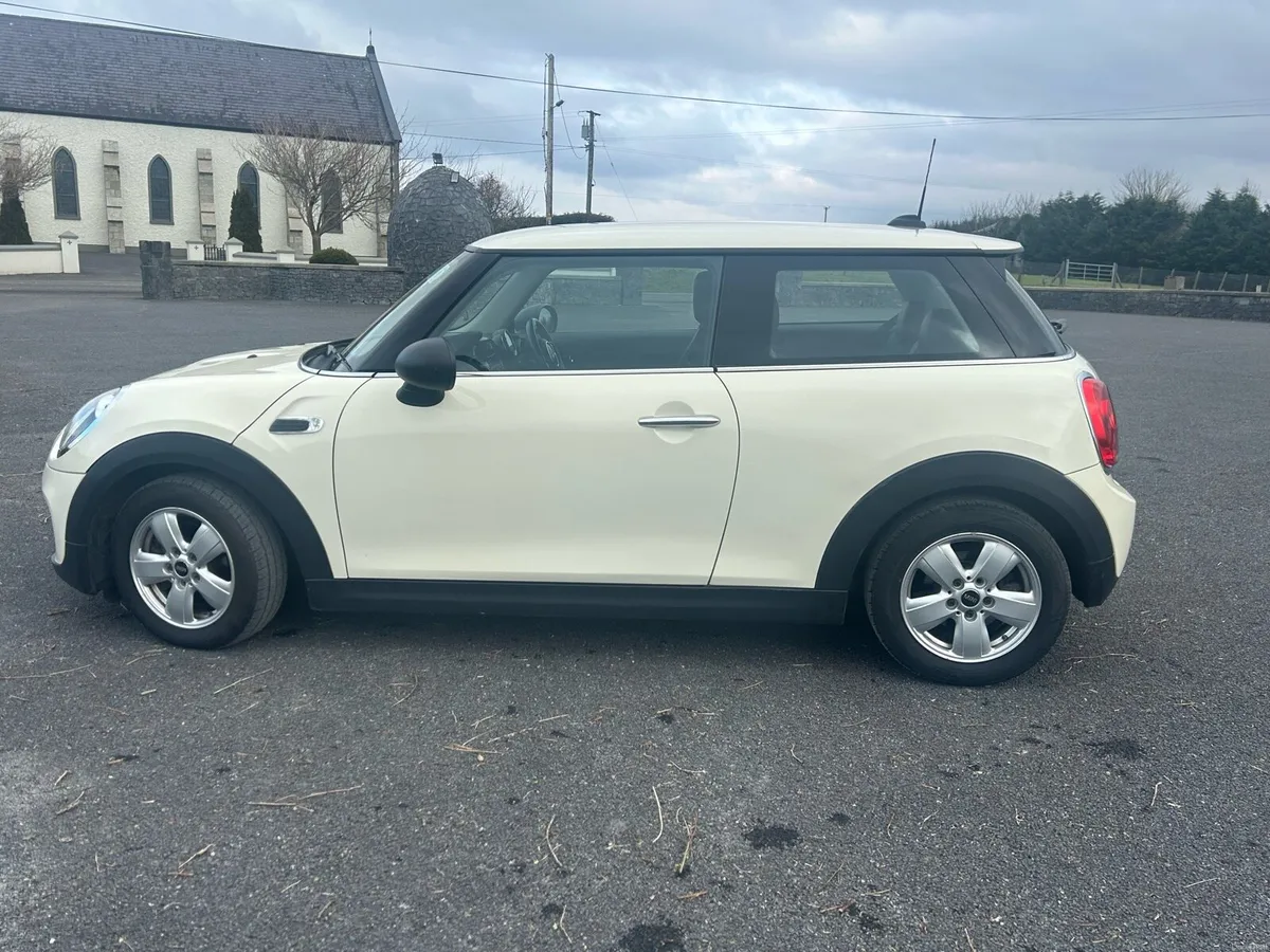 2015 Mini One - Image 4