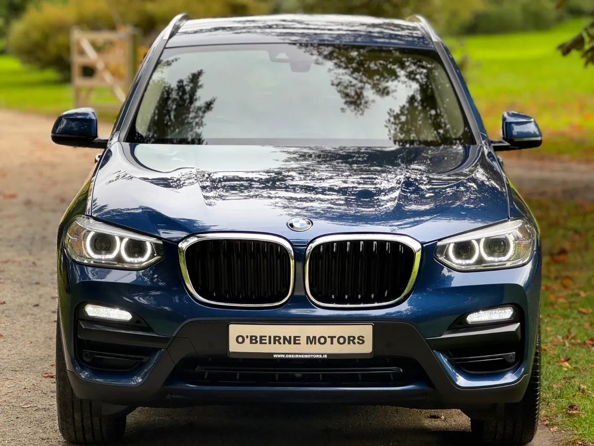 20D X-DRIVE X-LINE * LOW KMS * - Image 2