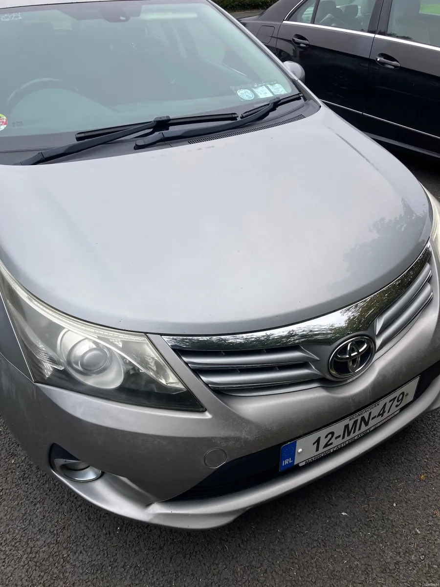 Toyota Avensis 2012 - Image 1