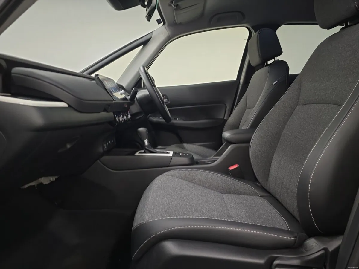 Honda Jazz Hatchback Advance - Image 2