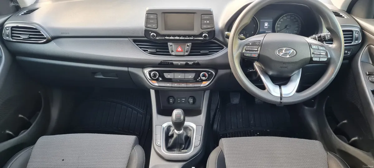 Hyundai i30 2018 - Image 6