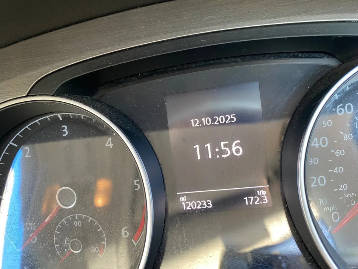 Volkswagen Golf 2016 - Image 2