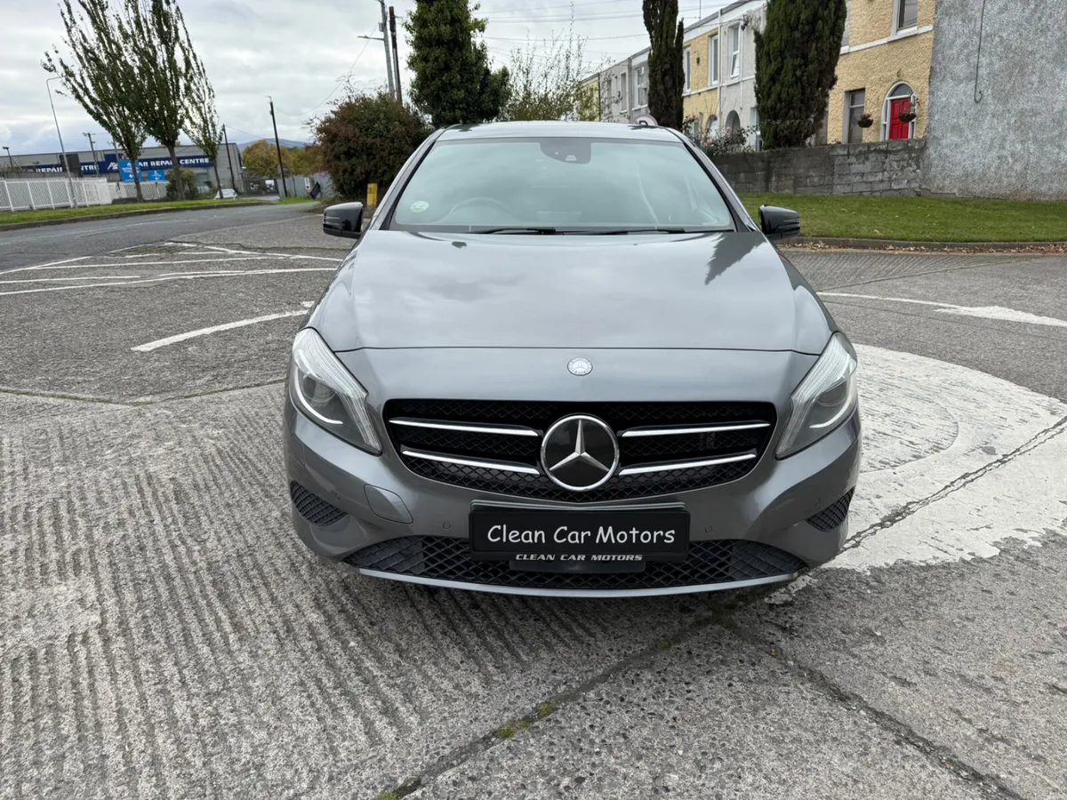 Mercedes A180 2013 Automatic - Image 2