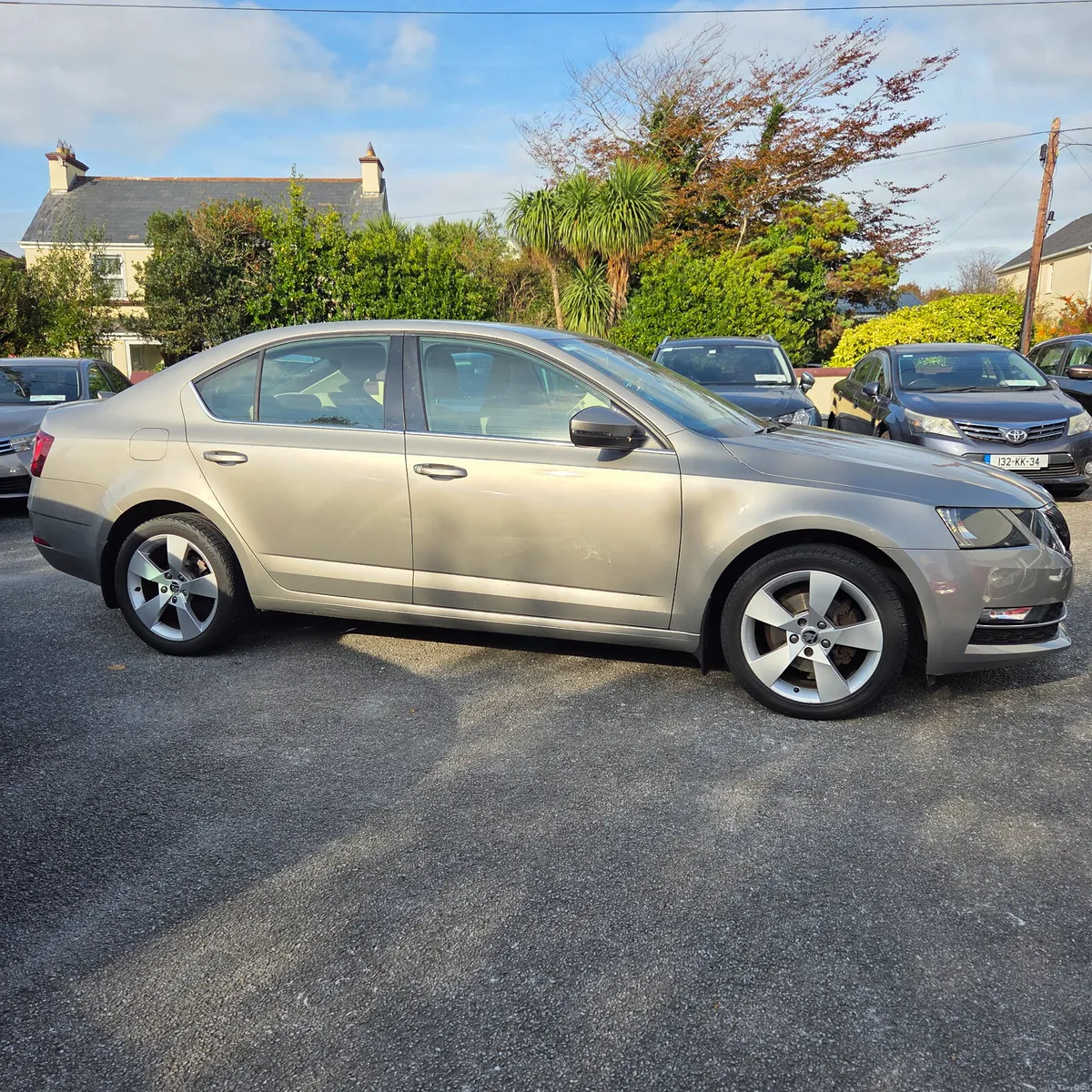 Skoda Octavia 2017 1.0 Style DSG A/T - Image 3