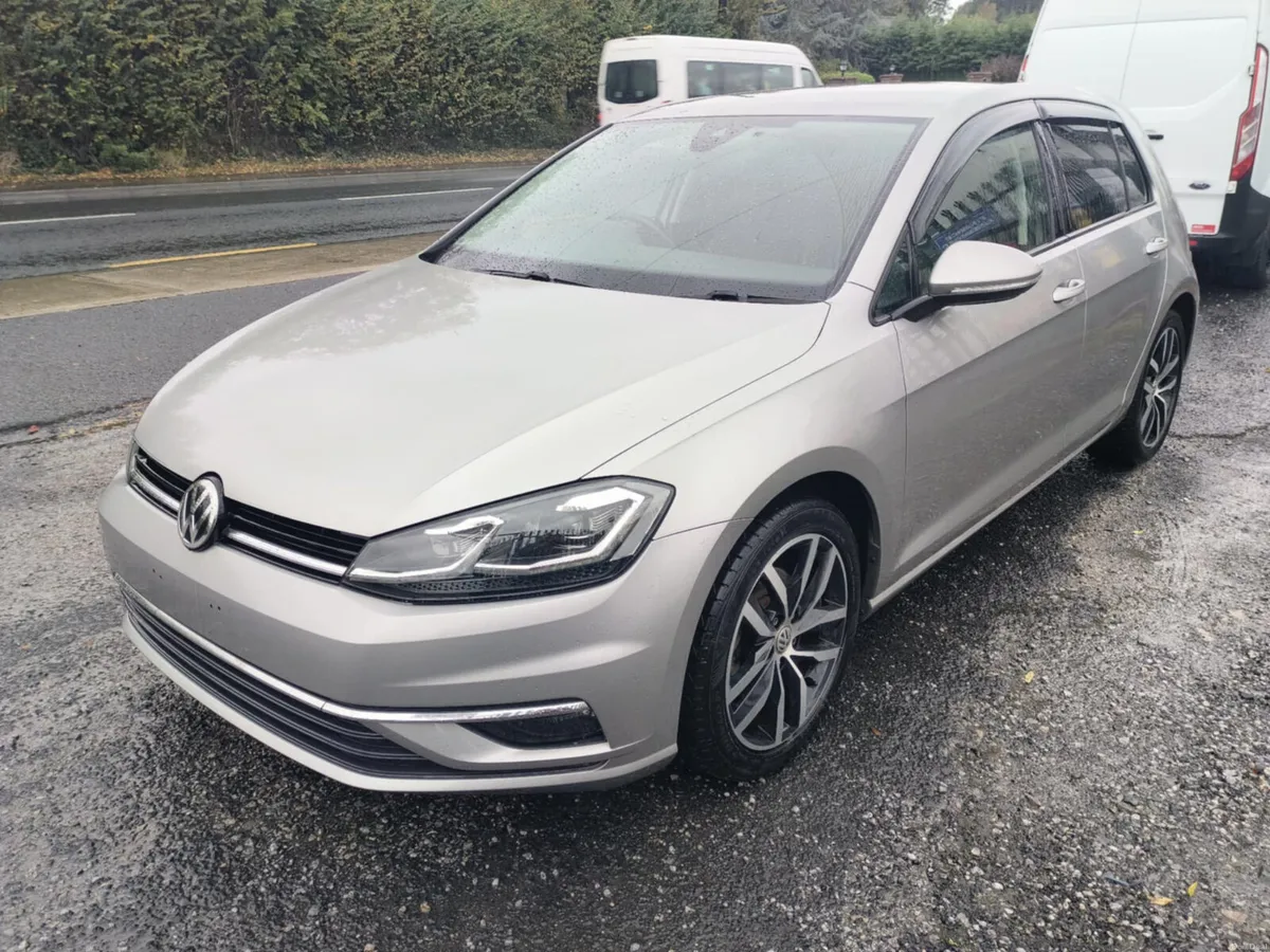 Volkswagen Golf  2018 Petrol Automatic HIGHLINE !! - Image 3
