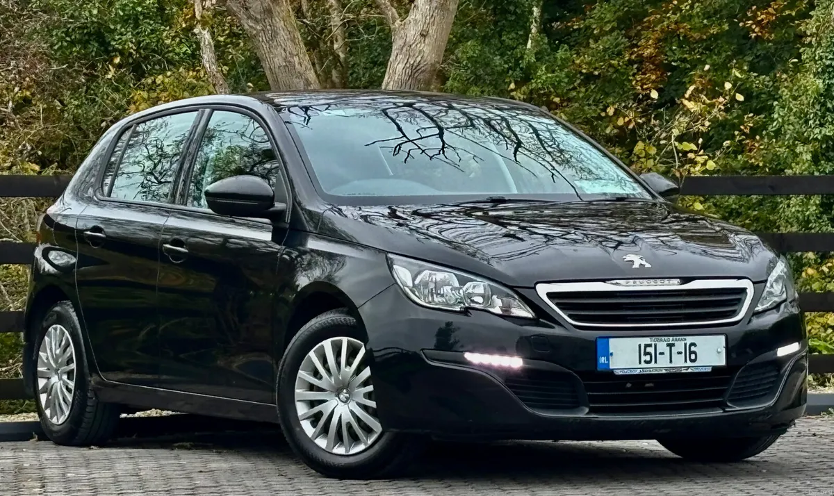 Peugeot 308 2015 - Image 1