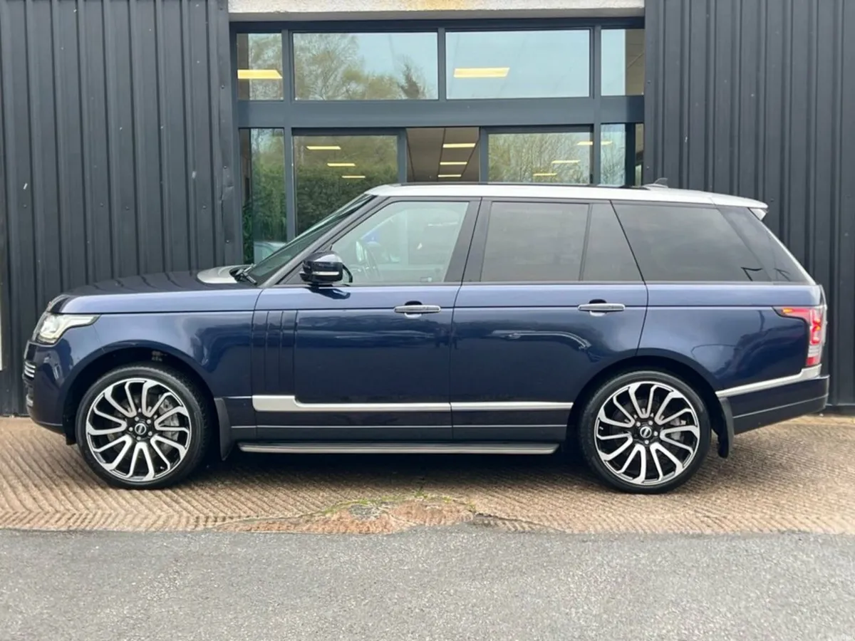 4.4 SD V8 Autobiography SUV 5dr Diesel Auto 4WD Eu - Image 4