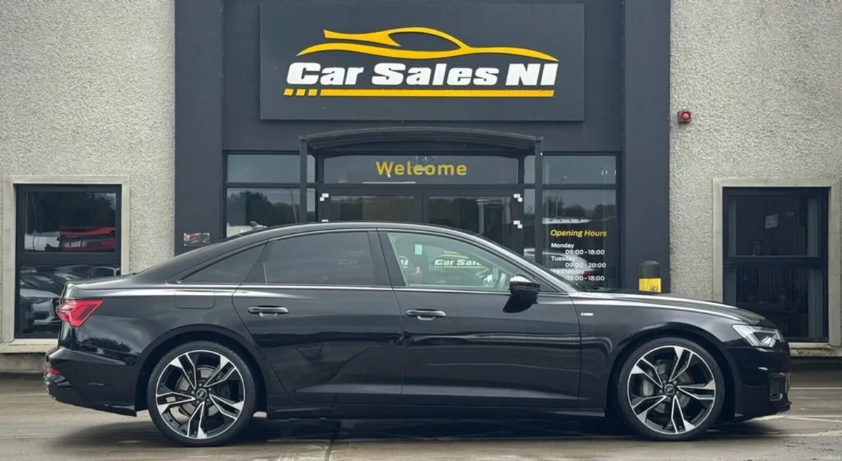 2.0 TDI 40 S line Saloon 4dr Diesel S Tronic - Image 3