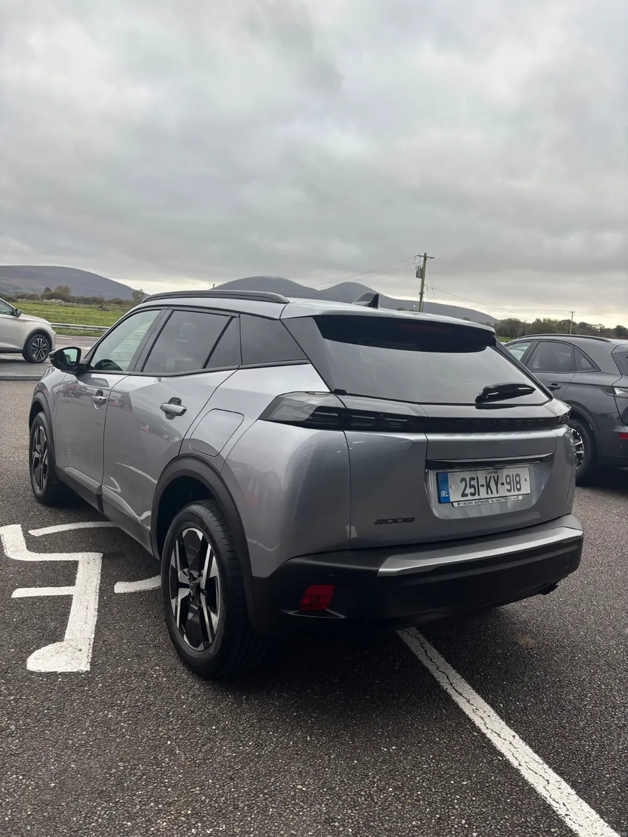 Peugeot 2008 2025 - Image 4