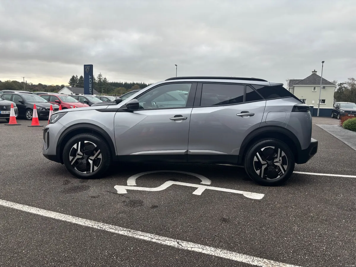 Peugeot 2008 2025 - Image 3