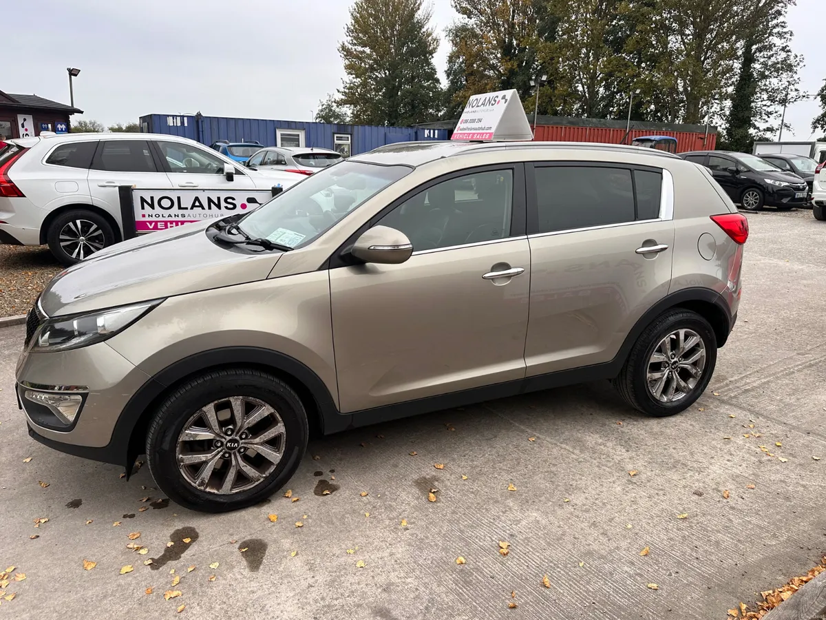 Kia Sportage 2015 platinum model - Image 4