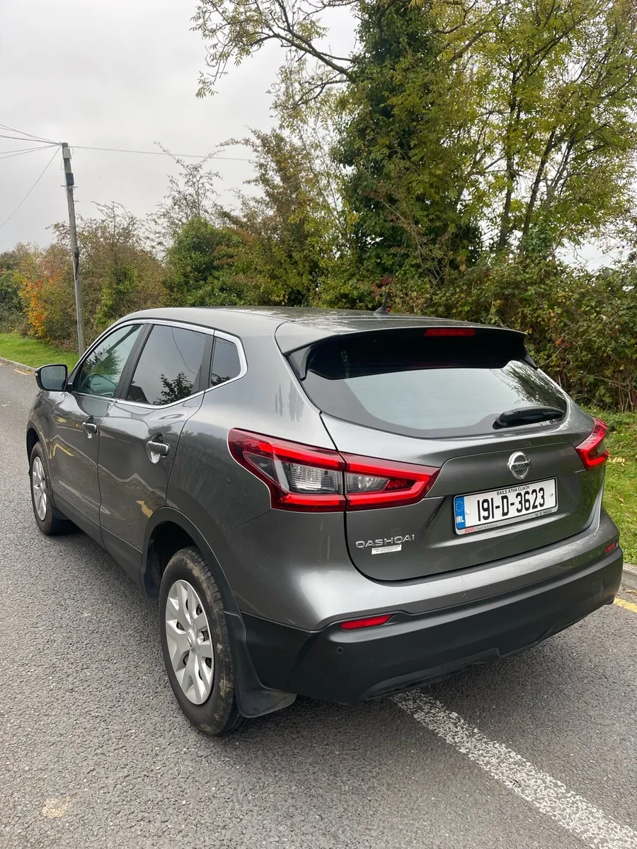 2019 Nissan Qashqai Van - Image 4