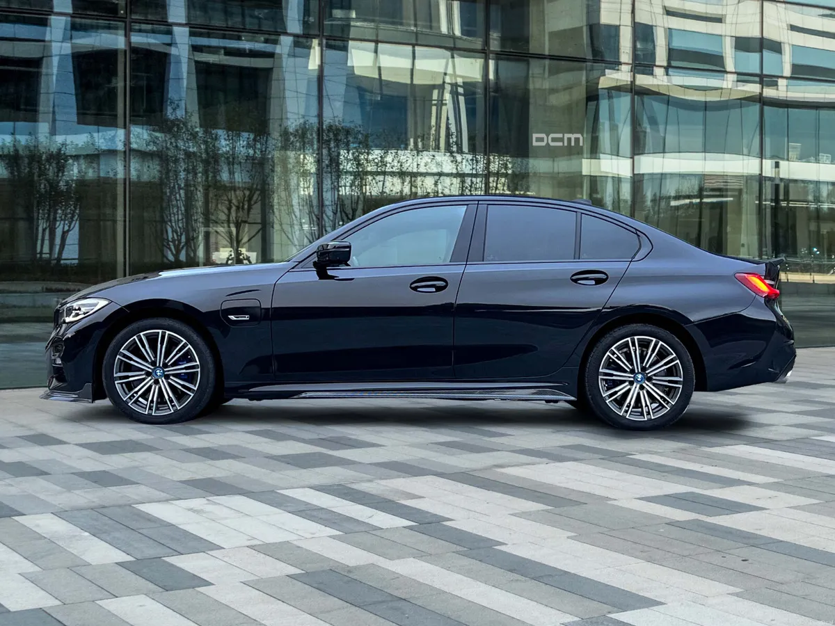 BMW 330e G20 M Sport iPerformance - Image 4