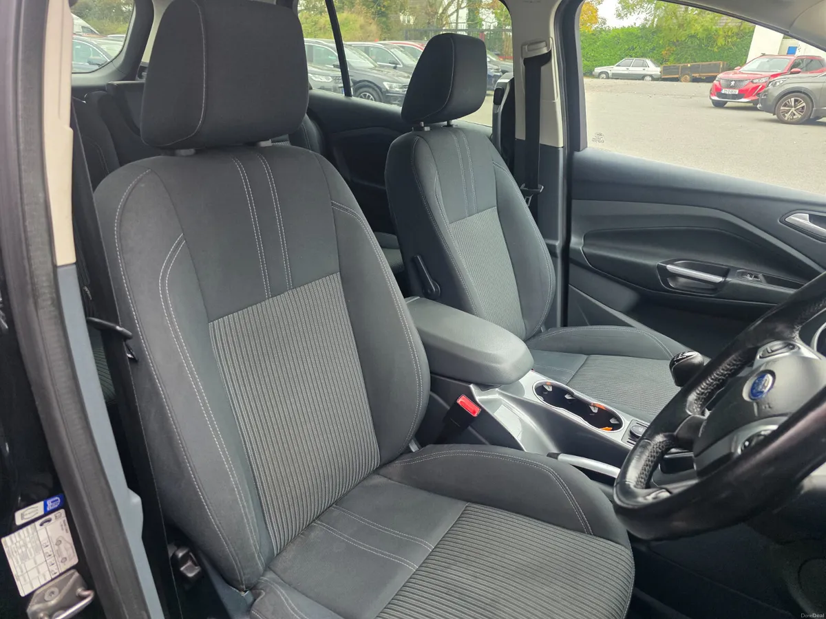 2015 Ford Grand C-Max 1.6 TDCI TITANIUM // 7 SEATS - Image 4