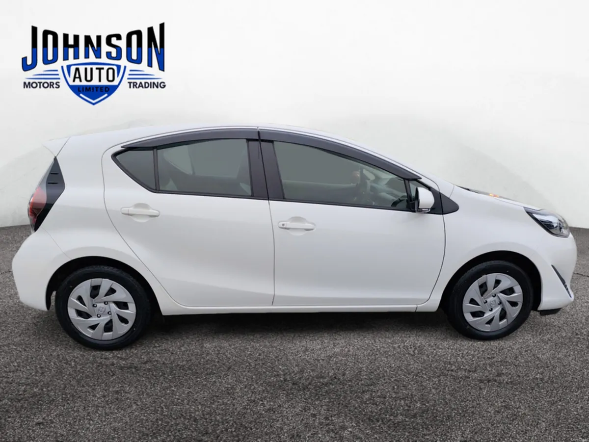 Toyota Aqua 1.5 Petrol Hybrid Auto - Image 4