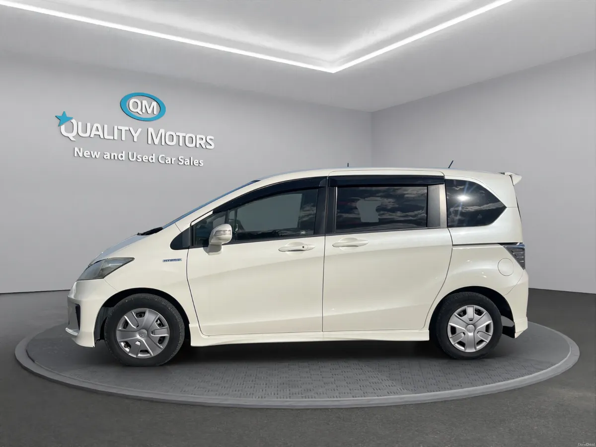 2013 HONDA FREED HYBRID (S32) * 7 SEATER* - Image 4