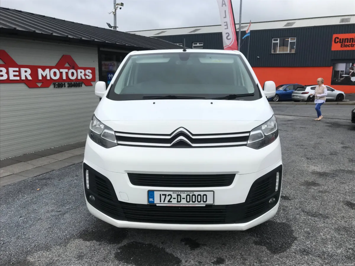 2017 CITROEN SPACETOURER 8 SEATER . - Image 3