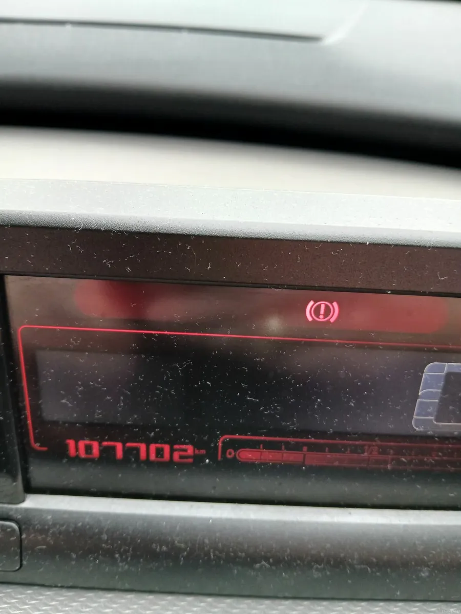 Citroen C4 Cactus 2018 - Image 2