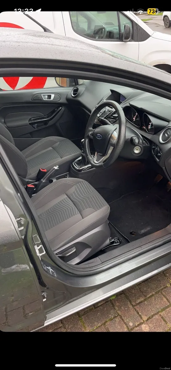 Ford Fiesta 2017 ZETEC 1.25 - Image 2