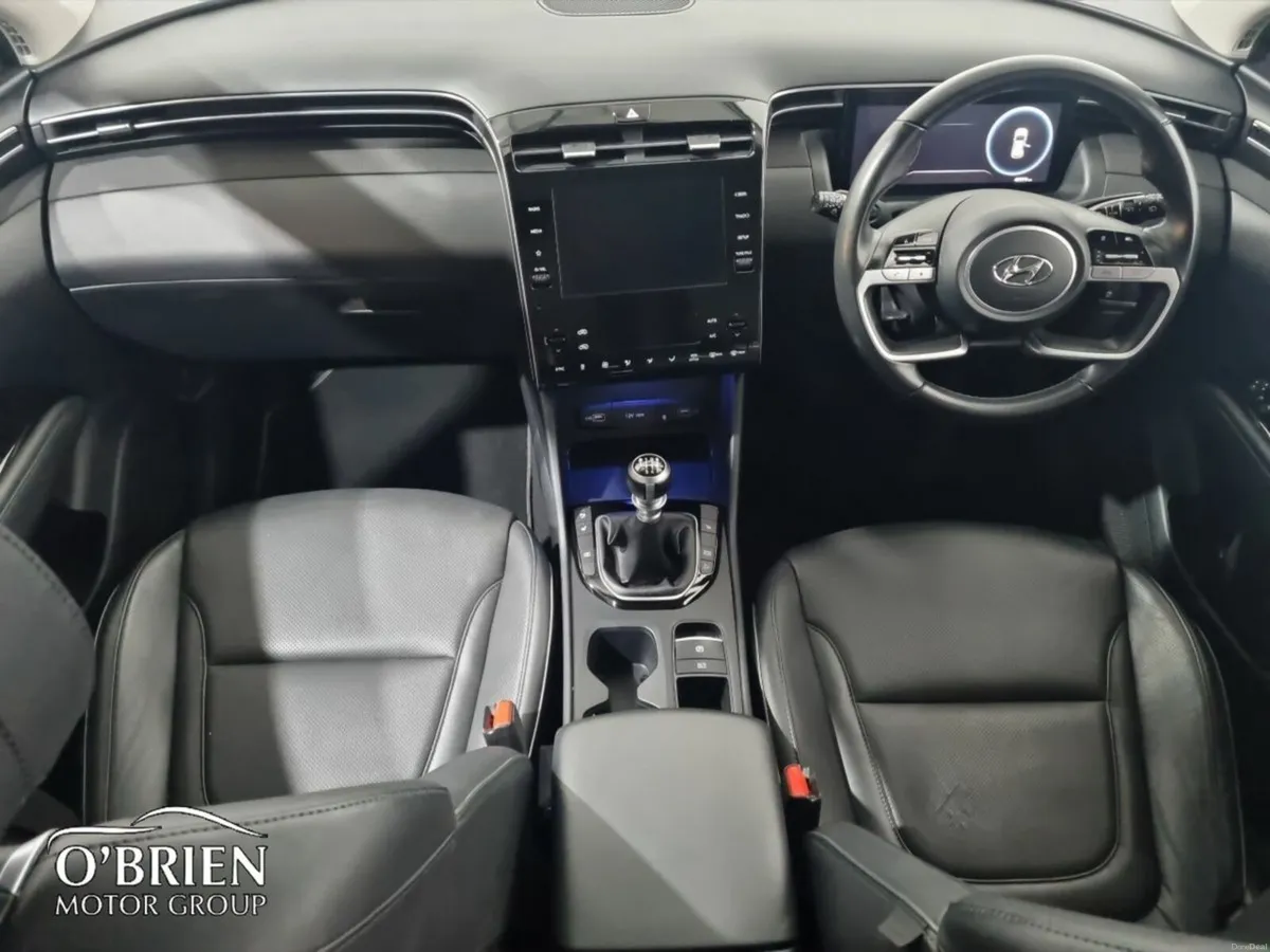 Hyundai Tucson 2WD Executive - Image 2