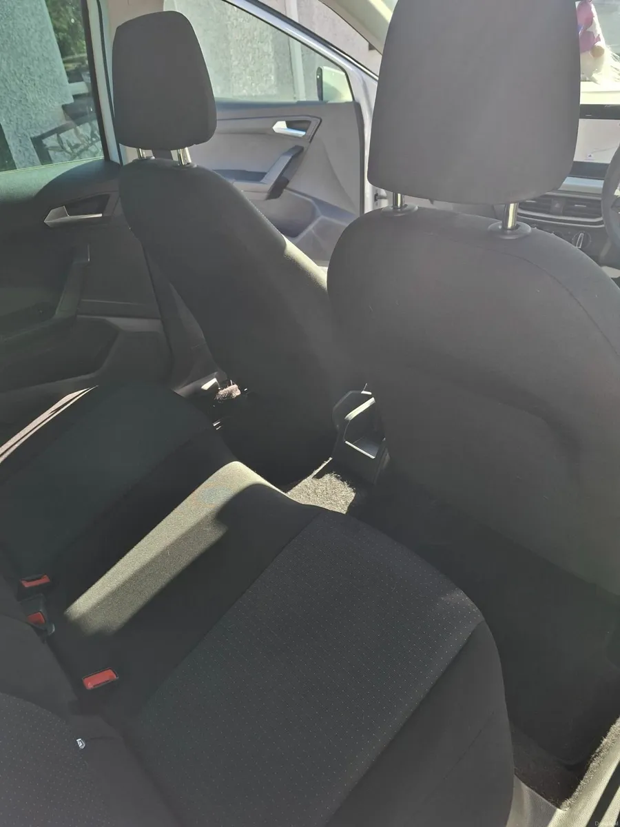 SEAT Arona 2023 - Image 2