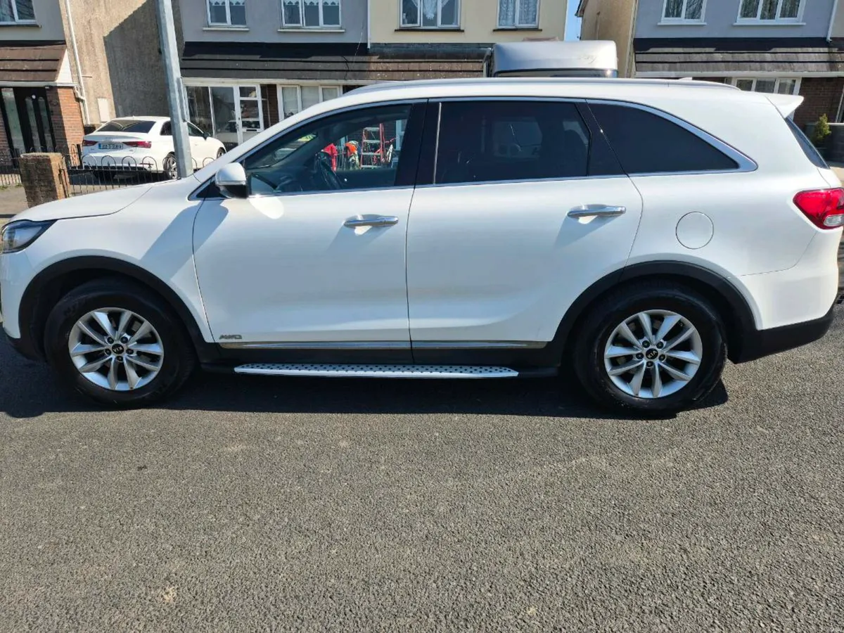 Kia sorento - Image 2