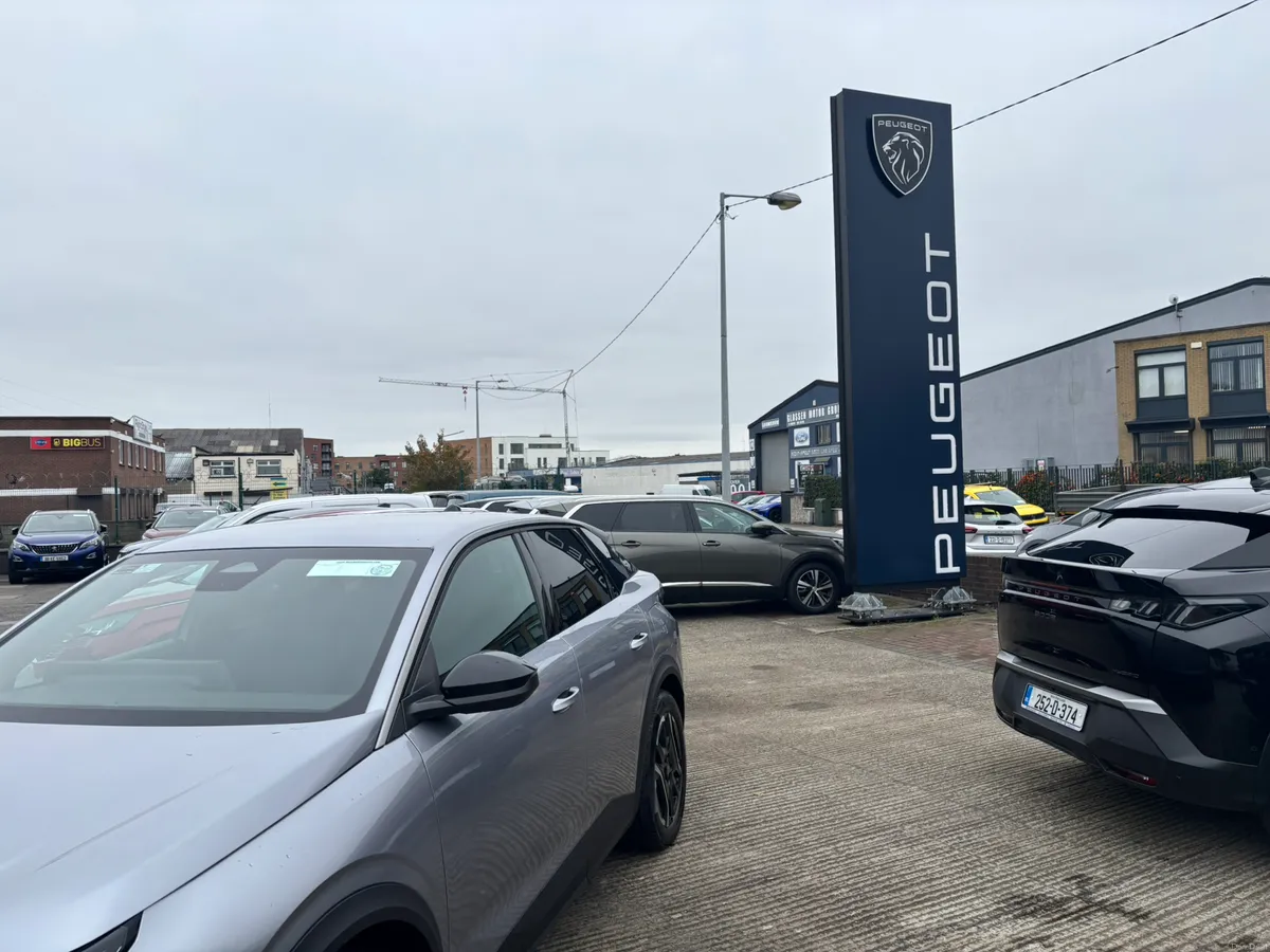 2025 Peugeot 3008 eAllure scrappage offer - Image 4