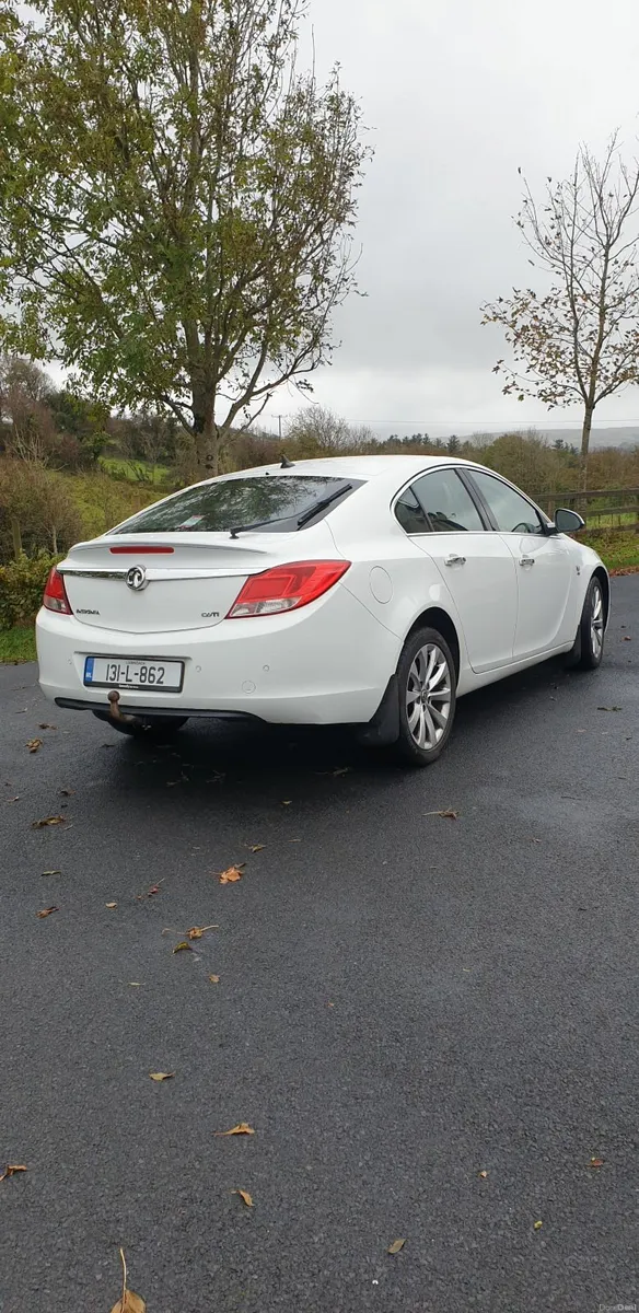 Vauxhall Insignia 2013 - Image 1