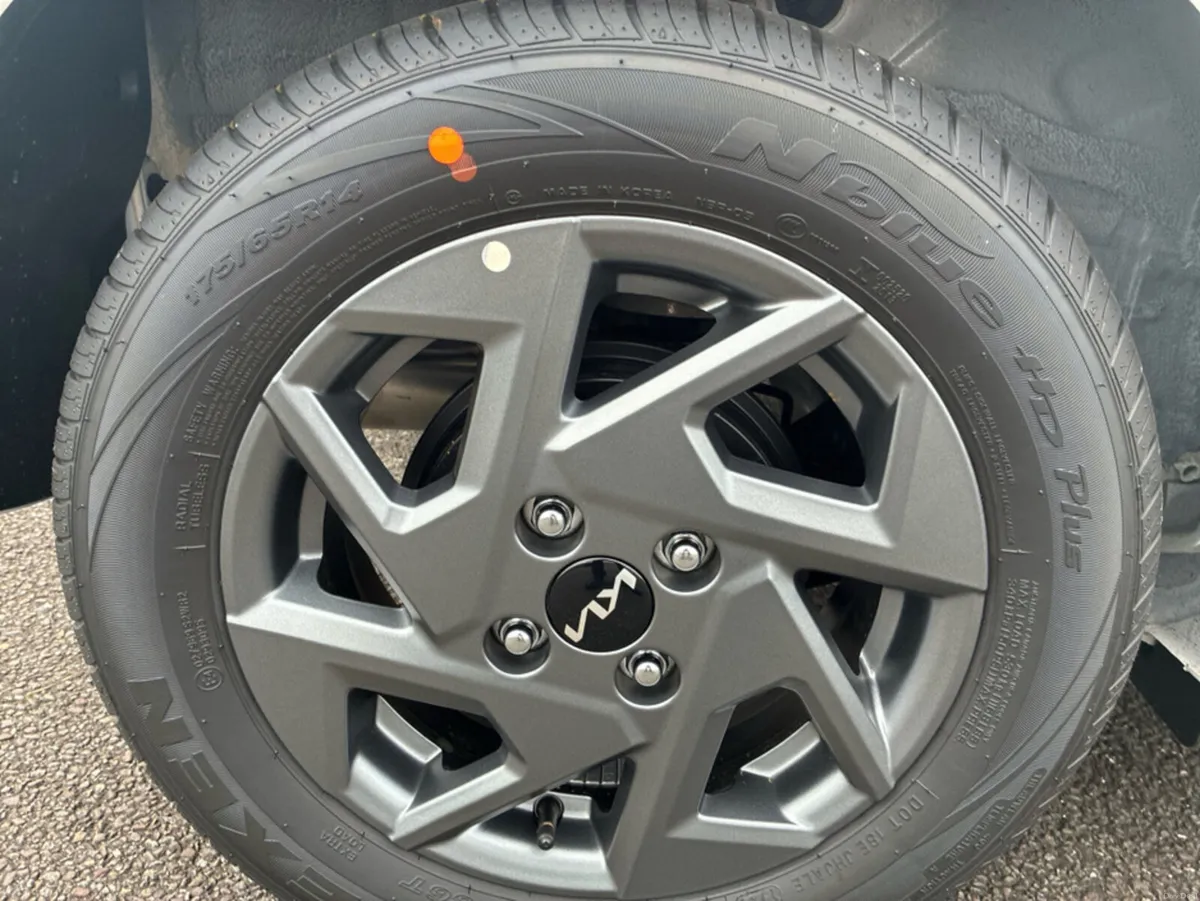 Kia Picanto 1.0 PE II - Image 4
