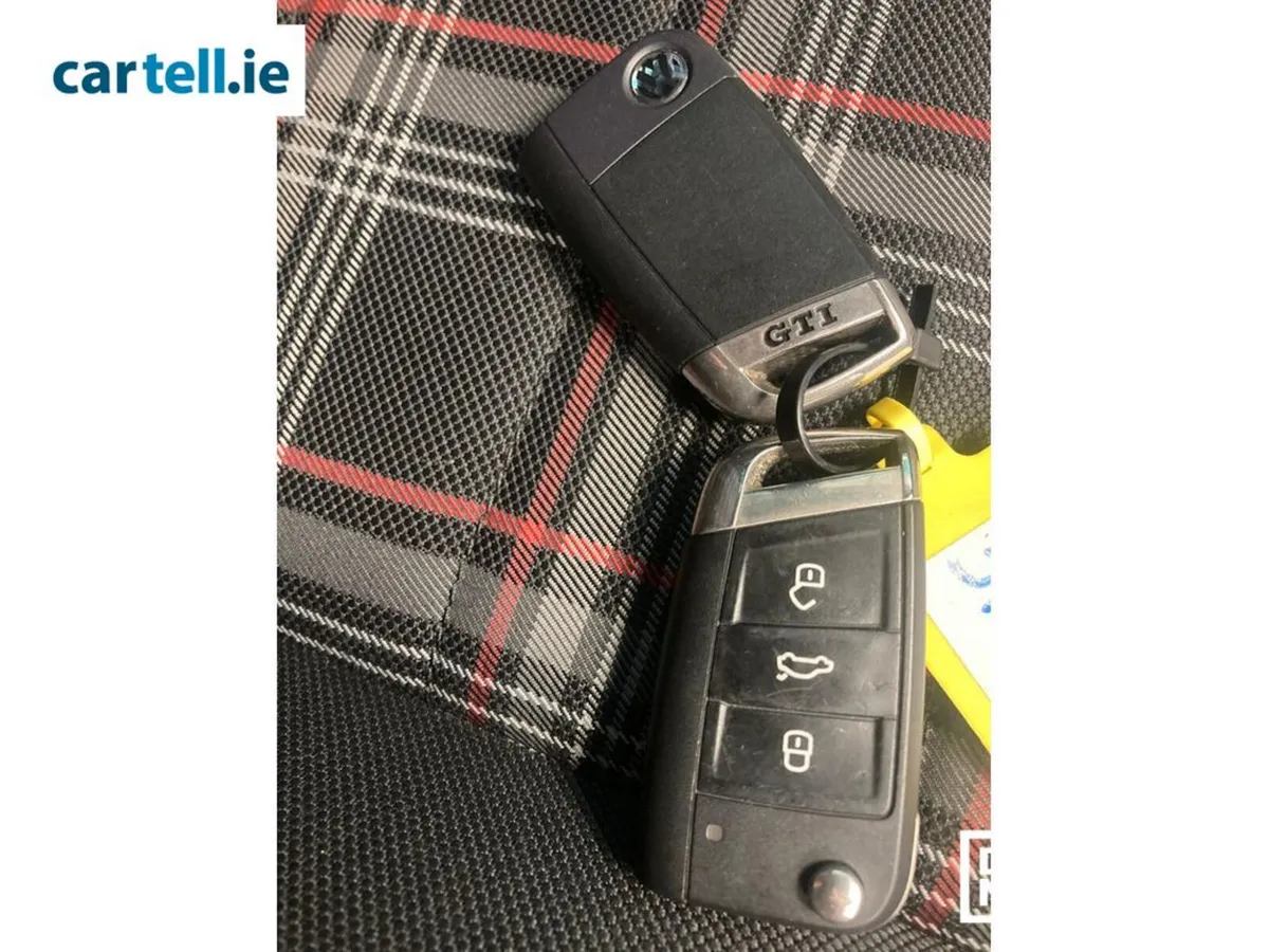 Volkswagen Golf 2014 GTI - Image 2