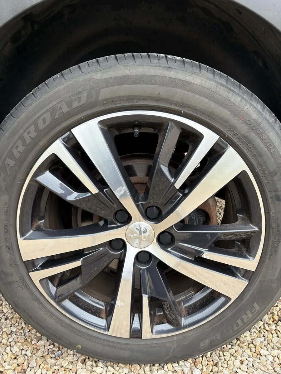 Peugeot 3008 Allure 1.3 130bhp - Image 4