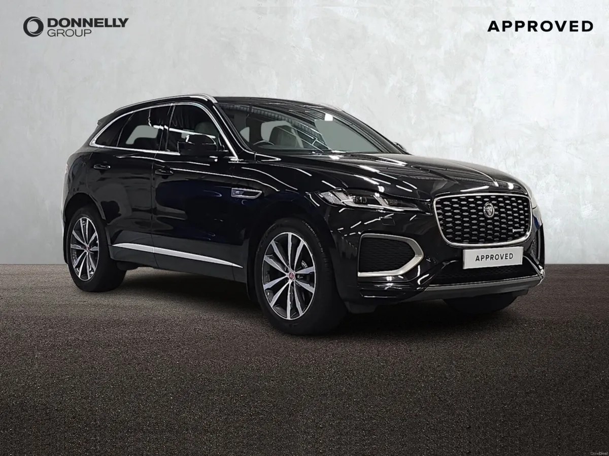 Jaguar F-pace F-Pace Estate R-Dynamic SE - Image 1