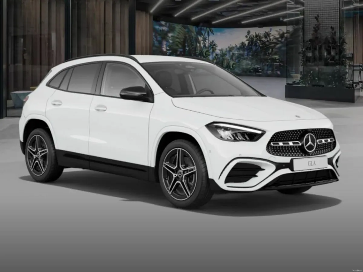 Mercedes-Benz GLA 180d AMG Night Pack Auto - Image 4