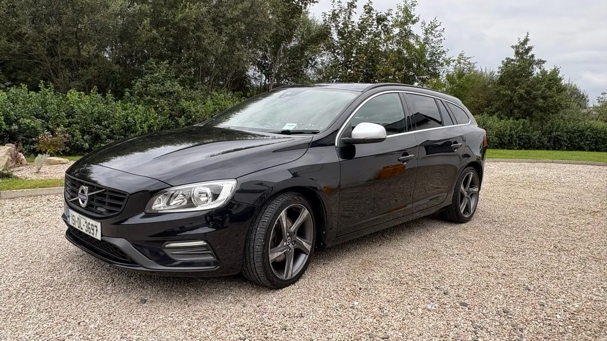 Volvo v60 d4 R design - Image 1