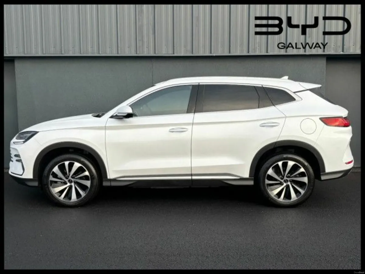 BYD SEAL U DM-i Design AWD 320BHP - Image 4