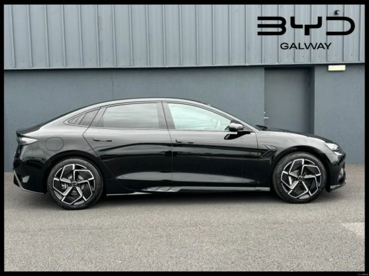 BYD SEAL Excellence AWD 530BHP - Image 3