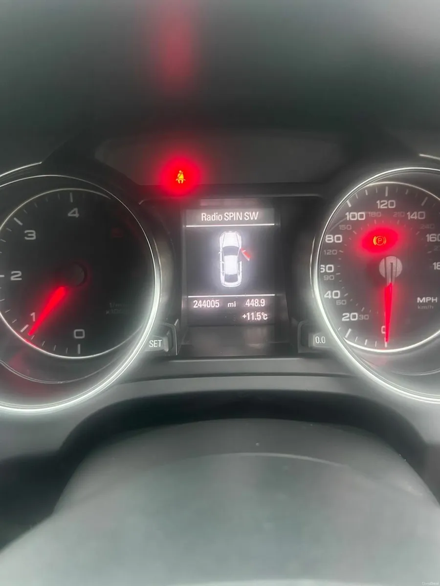 Audi A5 2011 S Line 2.0 TDI - Image 2