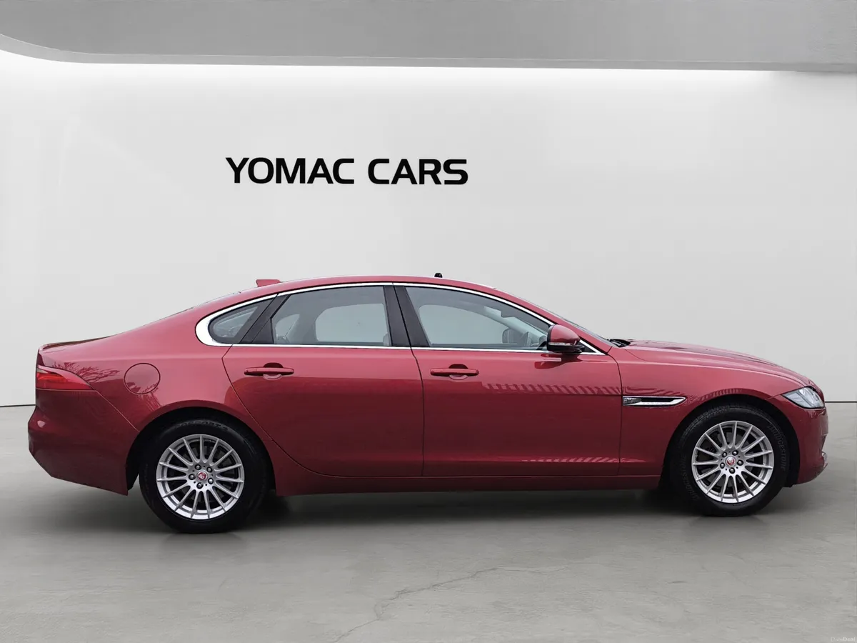 JAGUAR XF 2.0 D AUTO 180PS PRESTIGE - Image 3