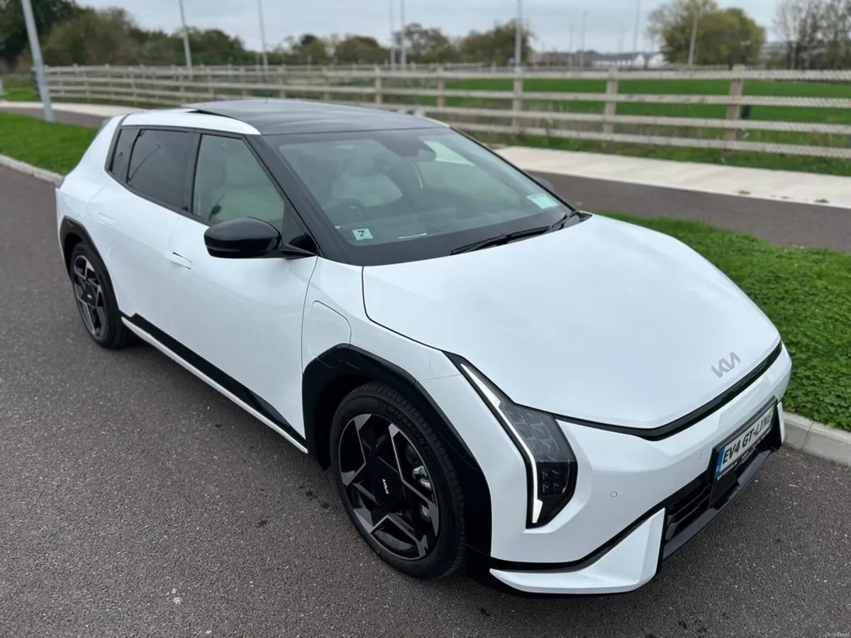 Kia EV4 EV4 HATCHBACK GT-LINE, long-range battery - Image 3