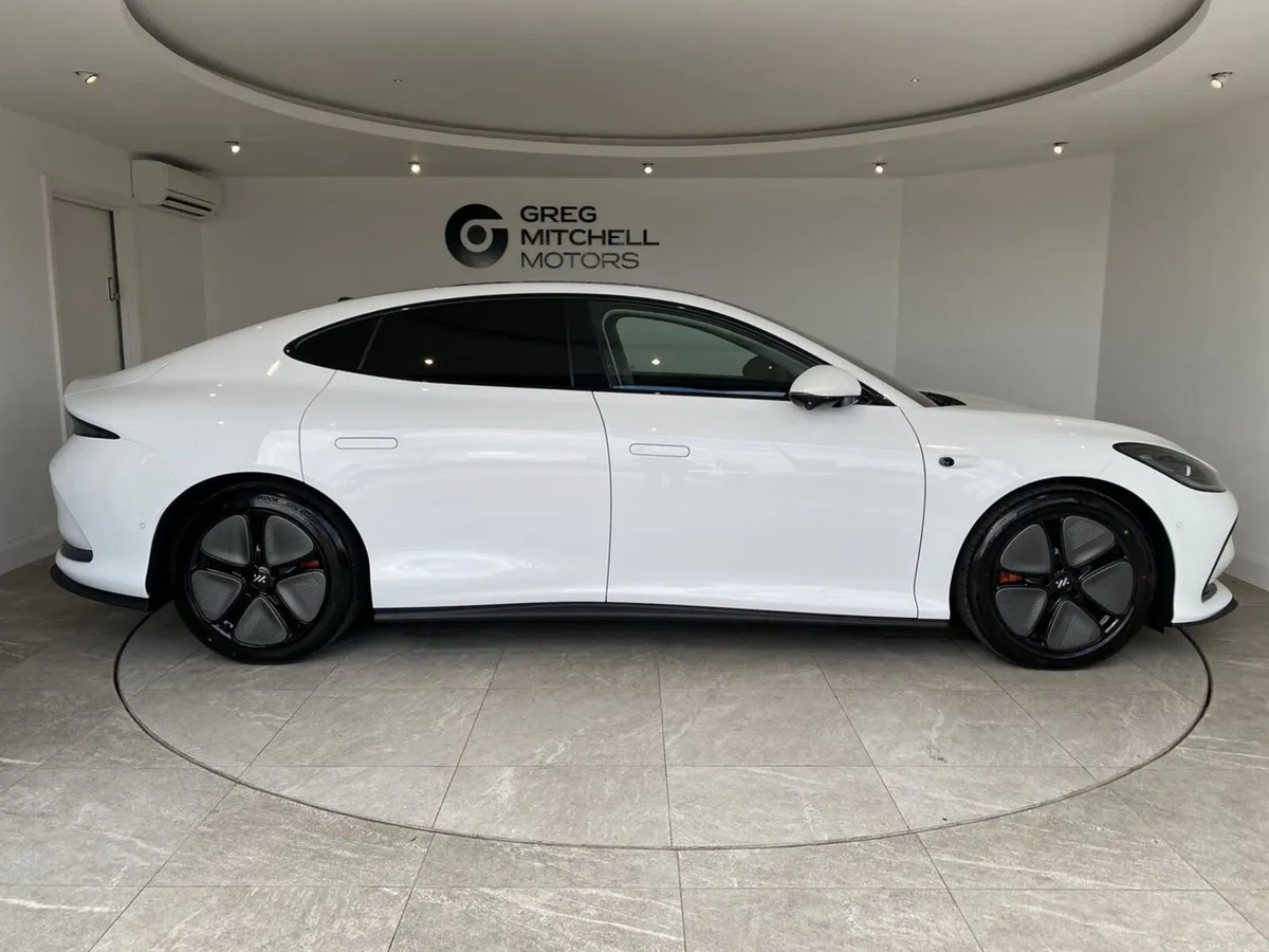 MG IM5 2025 - Image 4