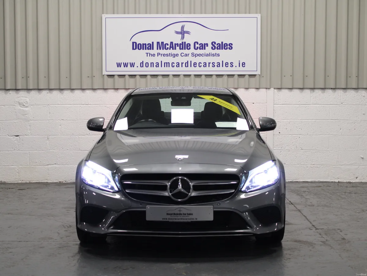 Mercedes-Benz 300 2021 - Image 3