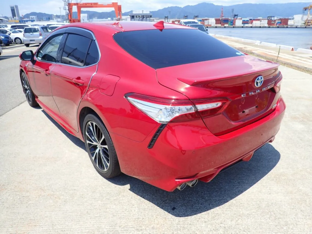 Toyota Camry Hybrid World Sport Edition - Image 2