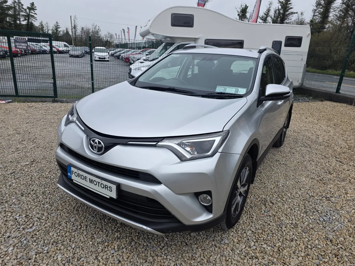 Toyota RAV4 2016 - Image 2