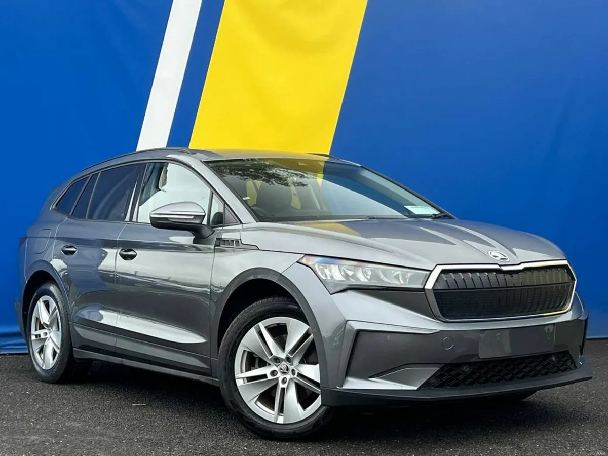 Skoda Enyaq IV 60 // DIGITAL CLUSTER // HALF LEATH - Image 1