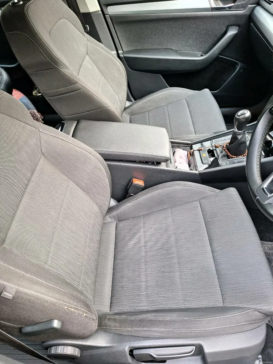 Skoda Superb 2.0 tdi - Image 4