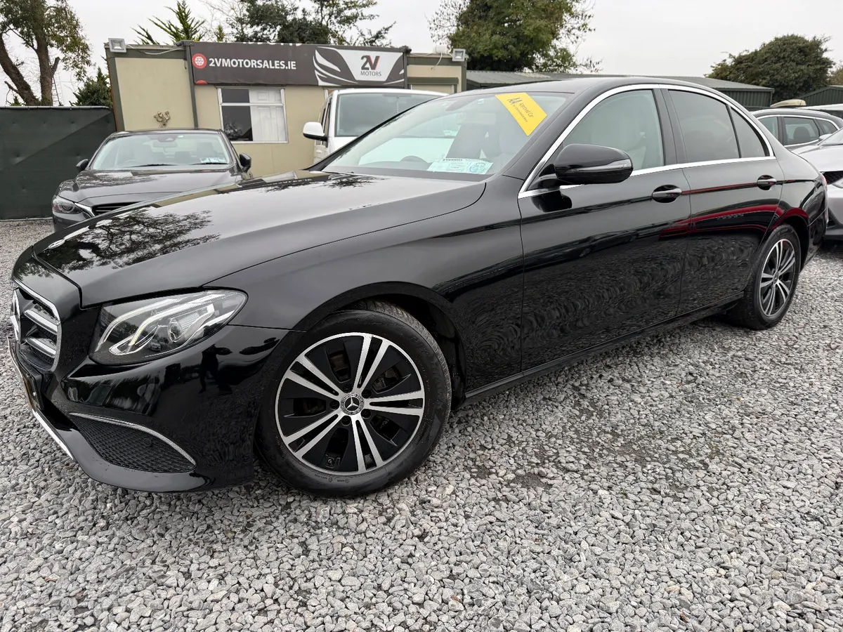 🔵 Mercedes E-Class 200D AUTO AVANTGARDE - Image 2