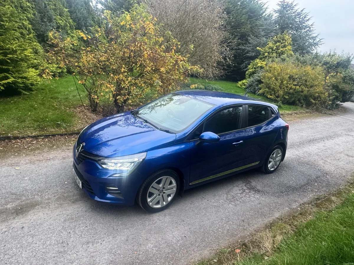 201 Renault Clio 1.0TCE .. FRESH NCT - Image 4