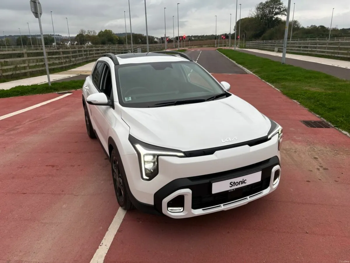 Kia Stonic **NEW MODEL STONIC** **Finance From 3.9 - Image 4