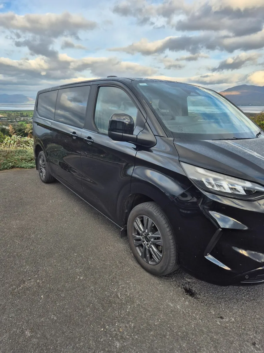 2024 Ford Tourneo Custom Limited LWB - Image 2